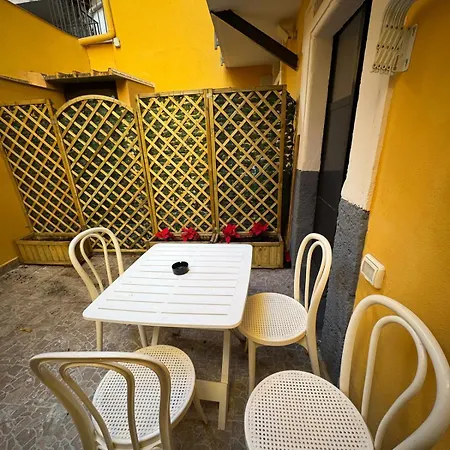 Patane House's * カターニア